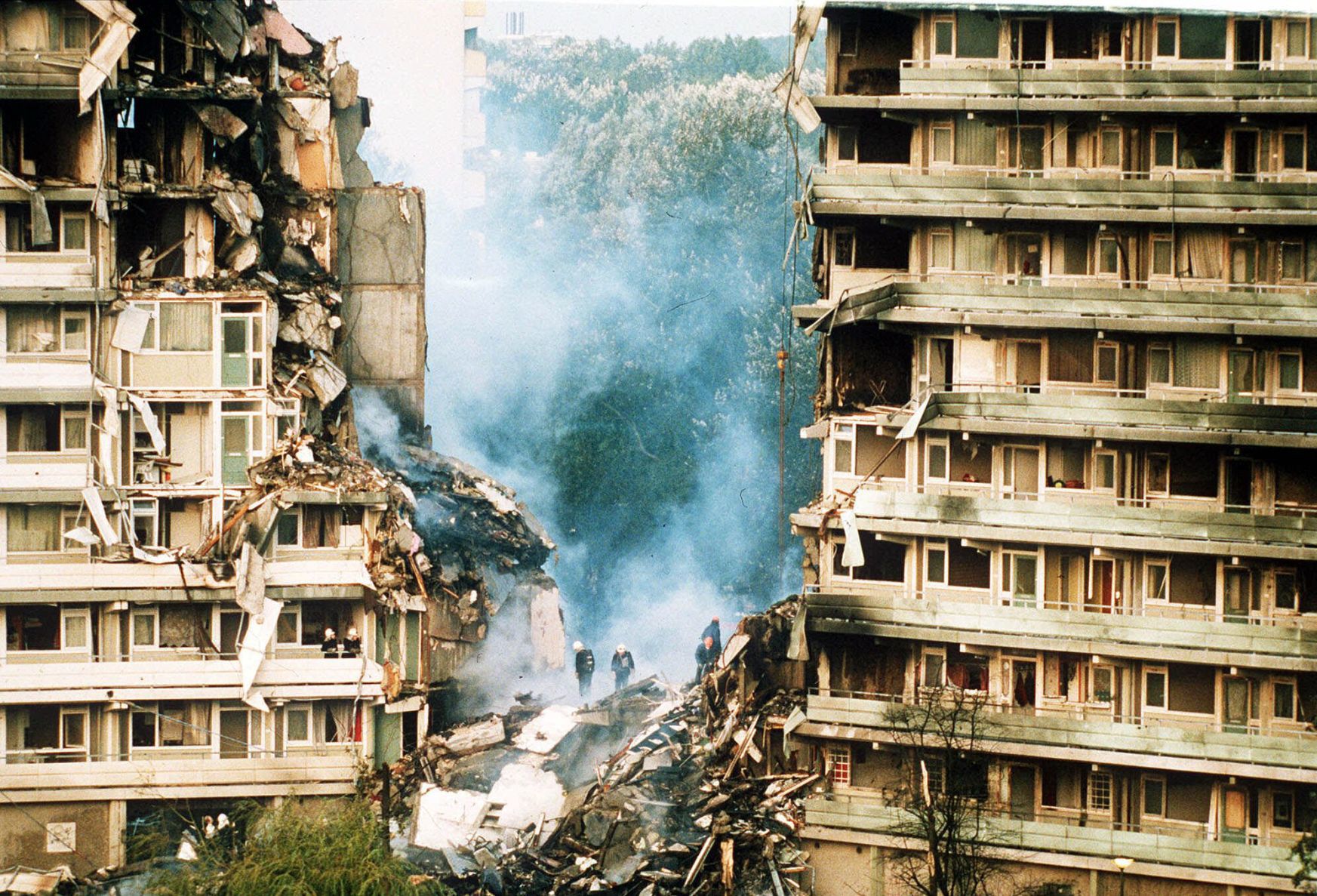 1992: NETHERLANDS JET CRASH
